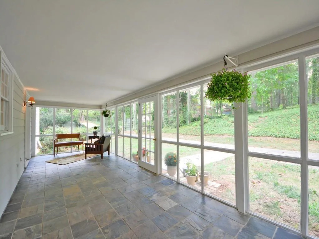 7135 Brandon Mill Road, Sandy Springs, Georgia 30328, 5 Bedrooms Bedrooms, ,4 BathroomsBathrooms,Residential,Sold,7135 Brandon Mill Road,5762382