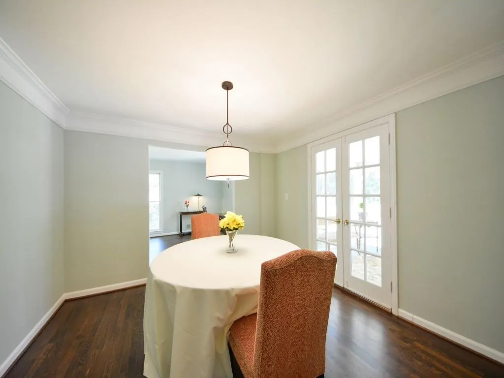 7135 Brandon Mill Road, Sandy Springs, Georgia 30328, 5 Bedrooms Bedrooms, ,4 BathroomsBathrooms,Residential,Sold,7135 Brandon Mill Road,5762382