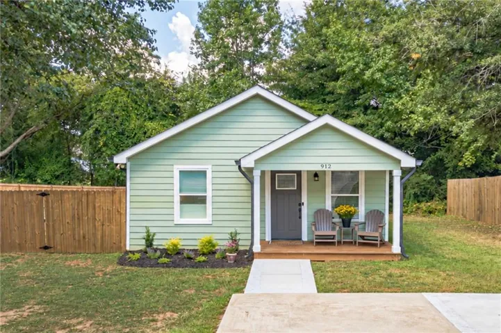 912 Alcovy Street, Monroe, Georgia 30655