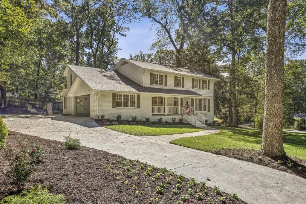 Situated On A Quiet Corner Lot In An Amazing Neighborhood