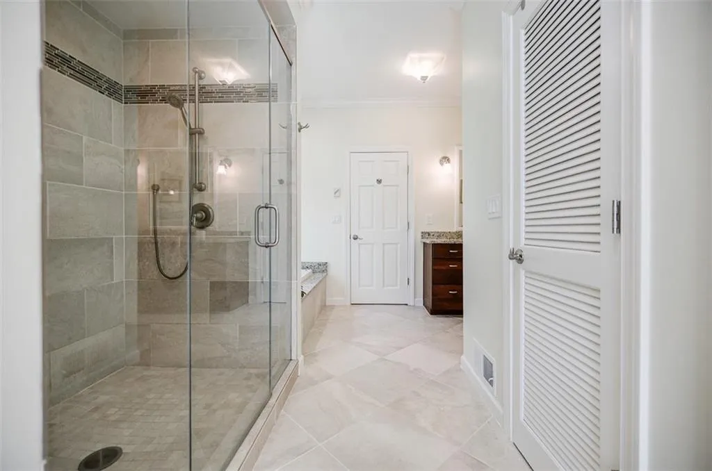 1550 Masters Club Drive, Sandy Springs, Georgia 30350, 7 Bedrooms Bedrooms, ,5 BathroomsBathrooms,Residential,Sold,1550 Masters Club Drive,7570577