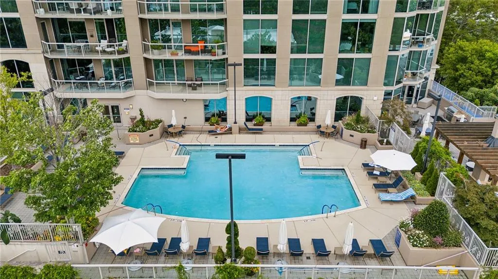 2795 Peachtree Road Ne Unit 906, Atlanta, Georgia 30305, 3 Bedrooms Bedrooms, ,3 BathroomsBathrooms,Residential,For Sale,2795 Peachtree Road Ne Unit 906,7621130