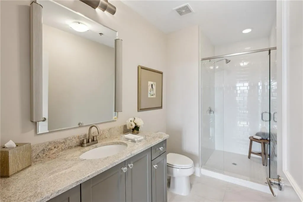 2795 Peachtree Road Ne Unit 906, Atlanta, Georgia 30305, 3 Bedrooms Bedrooms, ,3 BathroomsBathrooms,Residential,For Sale,2795 Peachtree Road Ne Unit 906,7621130