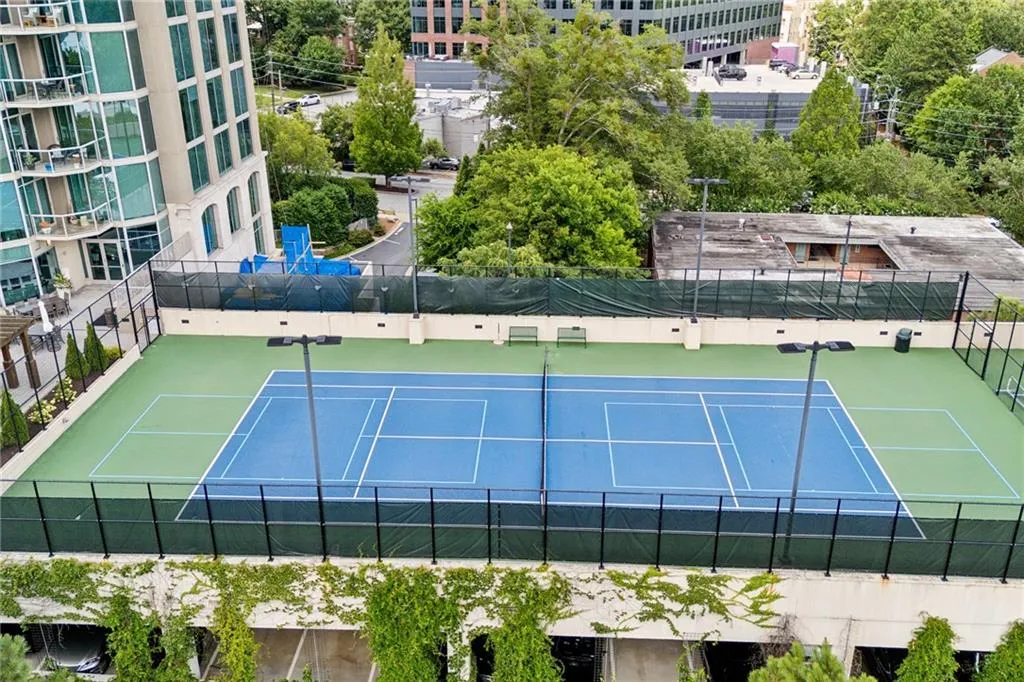2795 Peachtree Road Ne Unit 906, Atlanta, Georgia 30305, 3 Bedrooms Bedrooms, ,3 BathroomsBathrooms,Residential,For Sale,2795 Peachtree Road Ne Unit 906,7621130