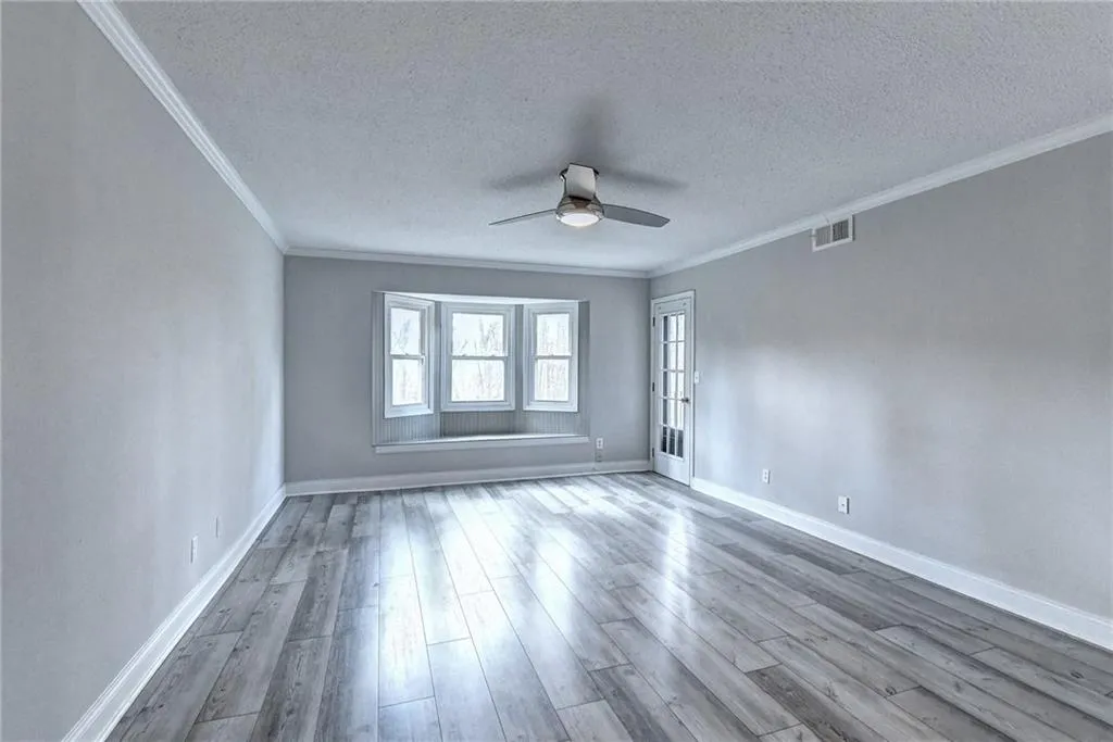 6851 Roswell Road Unit I28, Atlanta, Georgia 30328, 3 Bedrooms Bedrooms, ,2 BathroomsBathrooms,Residential,Sold,6851 Roswell Road Unit I28,7027246