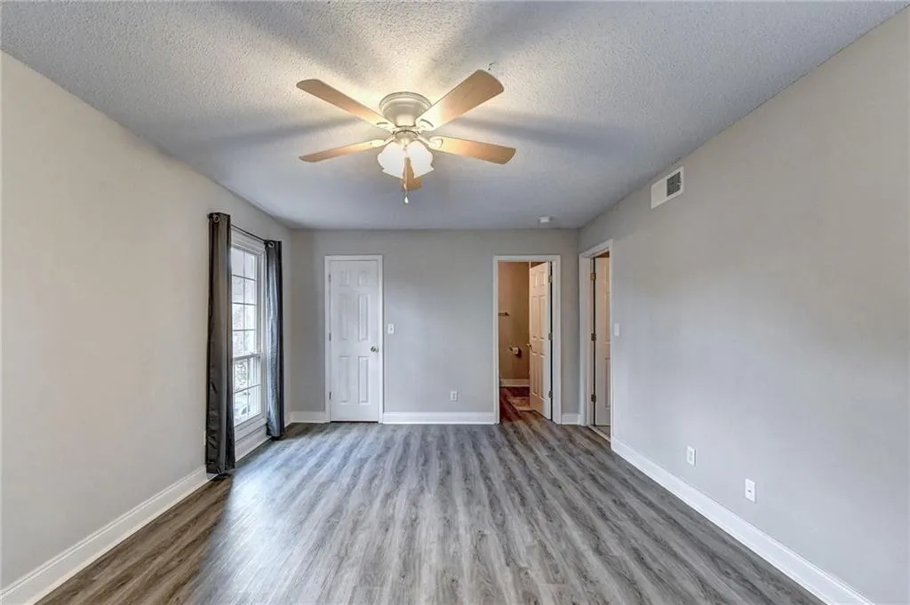 6851 Roswell Road Unit I28, Atlanta, Georgia 30328, 3 Bedrooms Bedrooms, ,2 BathroomsBathrooms,Residential,Sold,6851 Roswell Road Unit I28,7027246