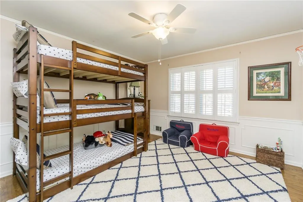 7200 Dunhill Terrace, Atlanta, Georgia 30328, 4 Bedrooms Bedrooms, ,3 BathroomsBathrooms,Residential,Sold,7200 Dunhill Terrace,6509388
