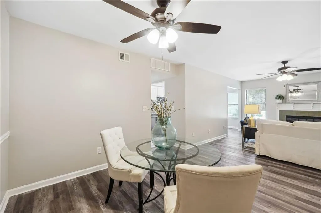 2312 Huntingdon Chase, Sandy Springs, Georgia 30350, 2 Bedrooms Bedrooms, ,2 BathroomsBathrooms,Residential,Sold,2312 Huntingdon Chase,7275477 2312 Huntingdon Chase, Sandy Springs, Georgia 30350, 2 Bedrooms Bedrooms, ,2 BathroomsBathrooms,Residential,Sold,2312 Huntingdon Chase,7275477