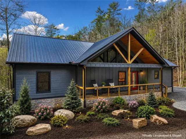 Virtually Landscaped & Staged