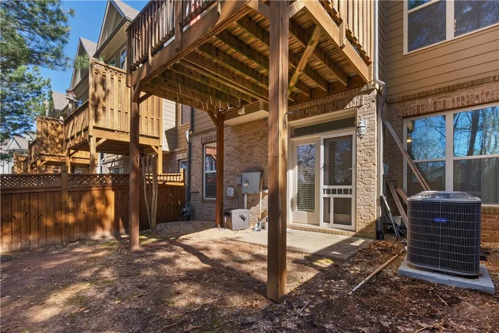 7630 Glisten Avenue Unit 304, Atlanta, Georgia 30328, 4 Bedrooms Bedrooms, ,3 BathroomsBathrooms,Residential,Sold,7630 Glisten Avenue Unit 304,7543039