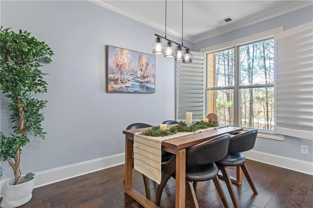 Another view to the dining area