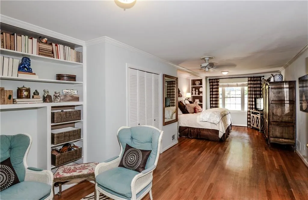 5566 Benton Woods Drive, Atlanta, Georgia 30342, 4 Bedrooms Bedrooms, ,2 BathroomsBathrooms,Residential,Sold,5566 Benton Woods Drive,5837087