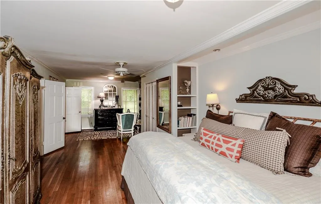 5566 Benton Woods Drive, Atlanta, Georgia 30342, 4 Bedrooms Bedrooms, ,2 BathroomsBathrooms,Residential,Sold,5566 Benton Woods Drive,5837087