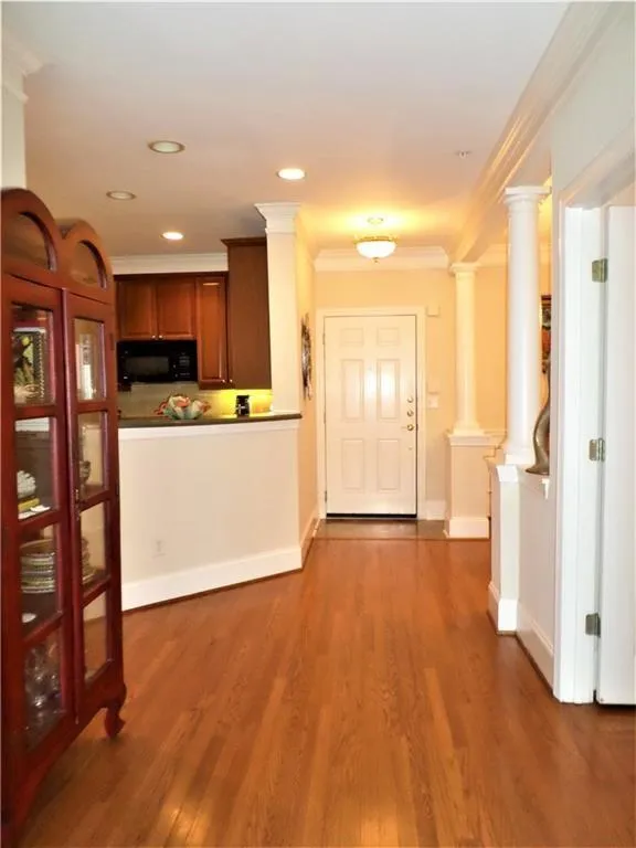 4100 Paces Walk Se Unit 1306, Atlanta, Georgia 30339, 2 Bedrooms Bedrooms, ,2 BathroomsBathrooms,Residential,Sold,4100 Paces Walk Se Unit 1306,5963020