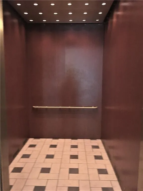 4100 Paces Walk Se Unit 1306, Atlanta, Georgia 30339, 2 Bedrooms Bedrooms, ,2 BathroomsBathrooms,Residential,Sold,4100 Paces Walk Se Unit 1306,5963020