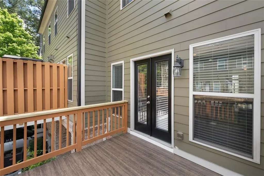 1222 Lavista Circle Ne, Atlanta, Georgia 30324, 3 Bedrooms Bedrooms, ,3 BathroomsBathrooms,Residential,For Sale,1222 Lavista Circle Ne,7577073
