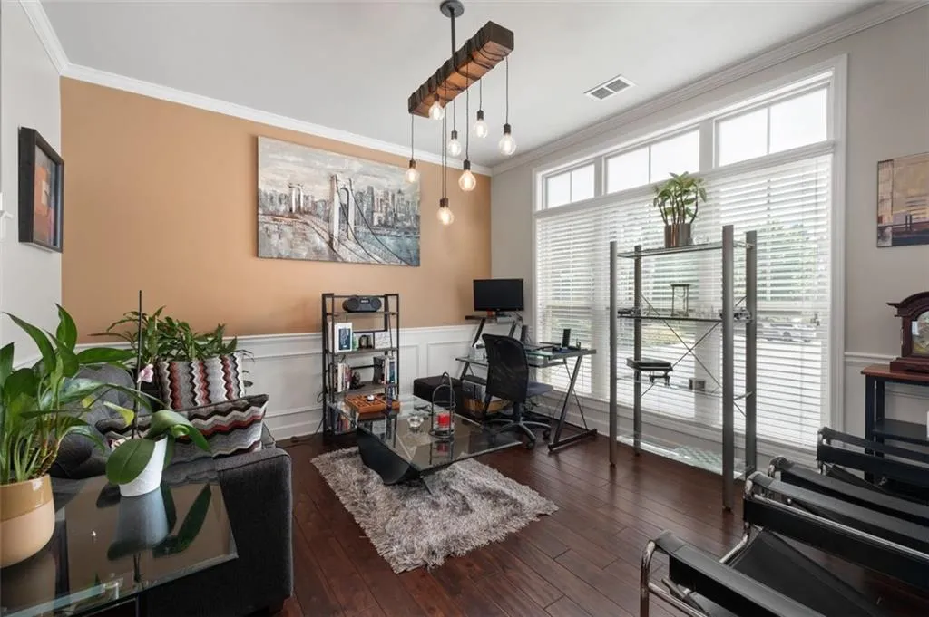 1222 Lavista Circle Ne, Atlanta, Georgia 30324, 3 Bedrooms Bedrooms, ,3 BathroomsBathrooms,Residential,For Sale,1222 Lavista Circle Ne,7577073
