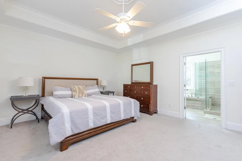 35 Spruell Springs Road, Atlanta, Georgia 30342, 6 Bedrooms Bedrooms, ,5 BathroomsBathrooms,Residential,Sold,35 Spruell Springs Road,6985272