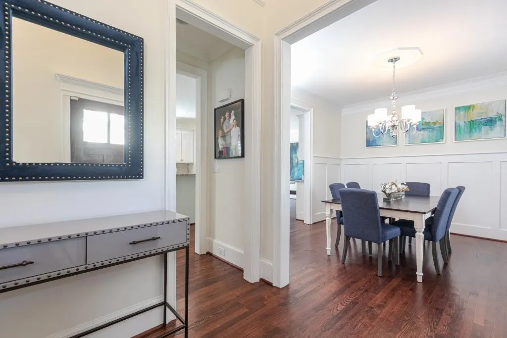 35 Spruell Springs Road, Atlanta, Georgia 30342, 6 Bedrooms Bedrooms, ,5 BathroomsBathrooms,Residential,Sold,35 Spruell Springs Road,6985272