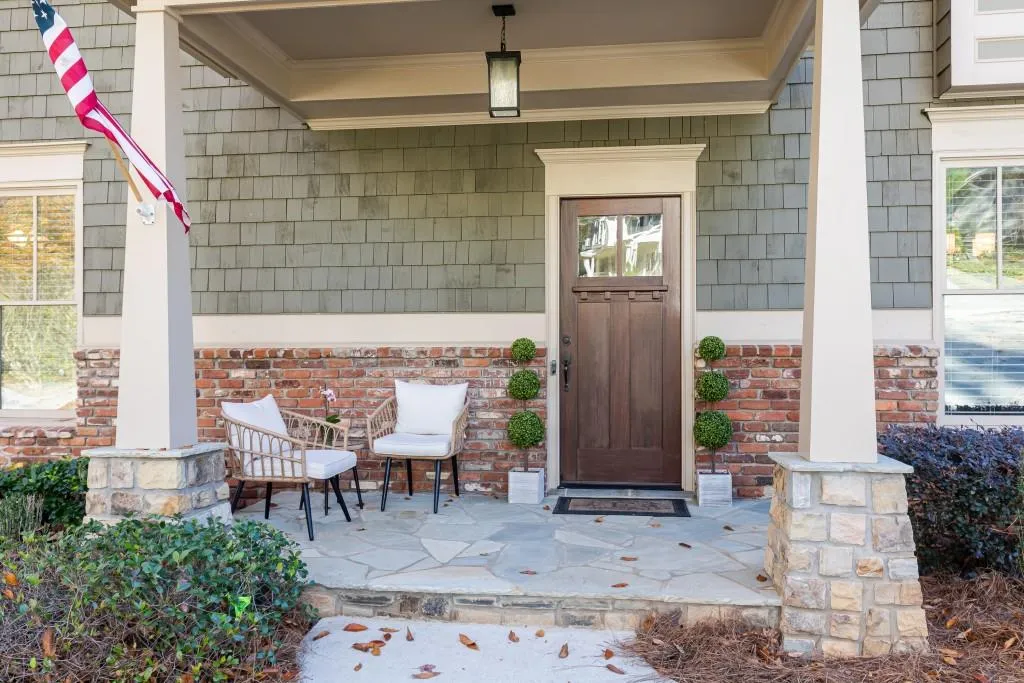 35 Spruell Springs Road, Atlanta, Georgia 30342, 6 Bedrooms Bedrooms, ,5 BathroomsBathrooms,Residential,Sold,35 Spruell Springs Road,6985272
