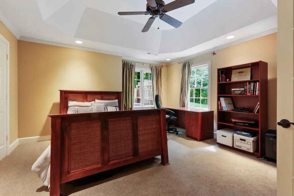 5530 Long Island Drive, Atlanta, Georgia 30327, 5 Bedrooms Bedrooms, ,3 BathroomsBathrooms,Residential,Sold,5530 Long Island Drive,6761327