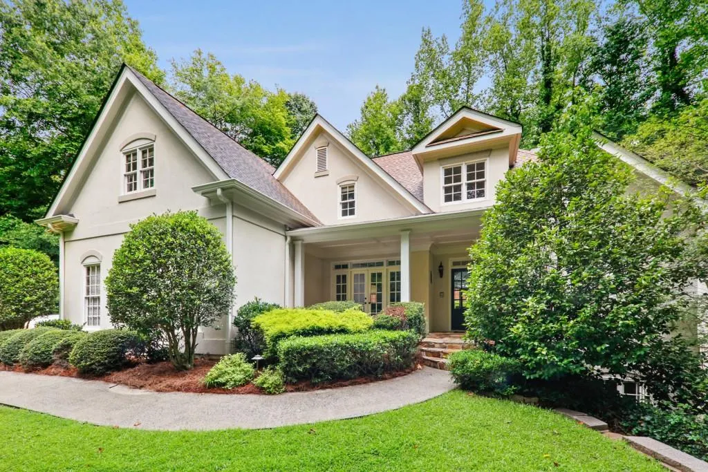 5530 Long Island Drive, Atlanta, Georgia 30327, 5 Bedrooms Bedrooms, ,3 BathroomsBathrooms,Residential,Sold,5530 Long Island Drive,6761327 5530 Long Island Drive, Atlanta, Georgia 30327, 5 Bedrooms Bedrooms, ,3 BathroomsBathrooms,Residential,Sold,5530 Long Island Drive,6761327