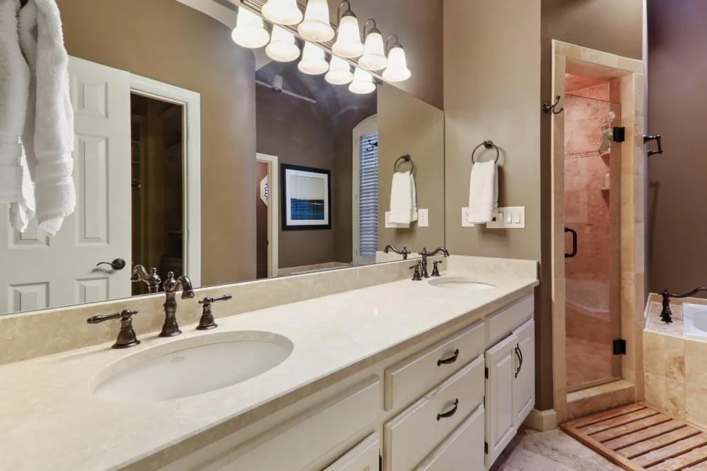 5530 Long Island Drive, Atlanta, Georgia 30327, 5 Bedrooms Bedrooms, ,3 BathroomsBathrooms,Residential,Sold,5530 Long Island Drive,6761327