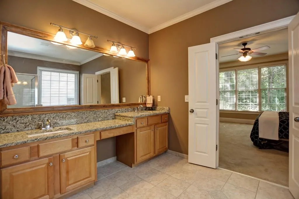 996 Pitts Road Unit C, Sandy Springs, Georgia 30350, 5 Bedrooms Bedrooms, ,4 BathroomsBathrooms,Residential,Sold,996 Pitts Road Unit C,5681396