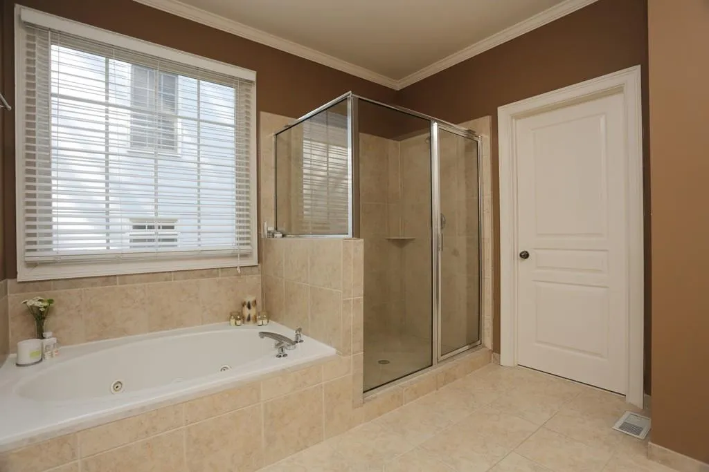 996 Pitts Road Unit C, Sandy Springs, Georgia 30350, 5 Bedrooms Bedrooms, ,4 BathroomsBathrooms,Residential,Sold,996 Pitts Road Unit C,5681396