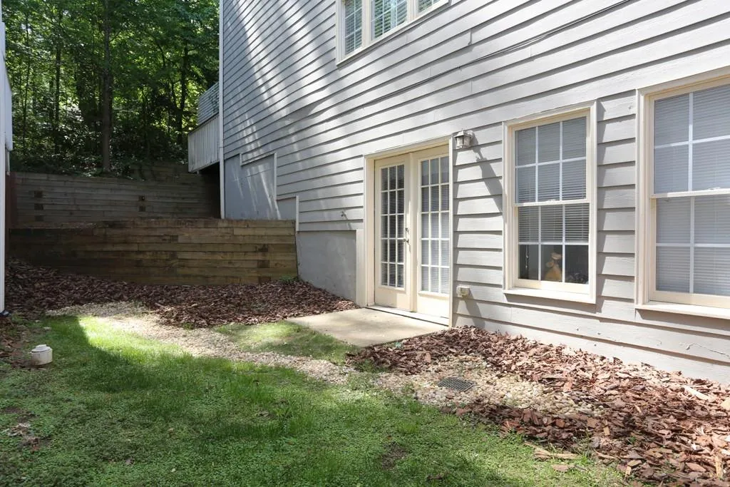996 Pitts Road Unit C, Sandy Springs, Georgia 30350, 5 Bedrooms Bedrooms, ,4 BathroomsBathrooms,Residential,Sold,996 Pitts Road Unit C,5681396