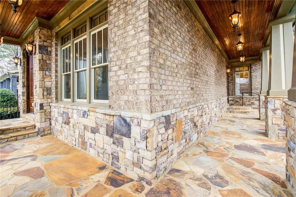 288 Hedden Road, Atlanta, Georgia 30342, 4 Bedrooms Bedrooms, ,4 BathroomsBathrooms,Residential,Sold,288 Hedden Road,7017545 288 Hedden Road, Atlanta, Georgia 30342, 4 Bedrooms Bedrooms, ,4 BathroomsBathrooms,Residential,Sold,288 Hedden Road,7017545