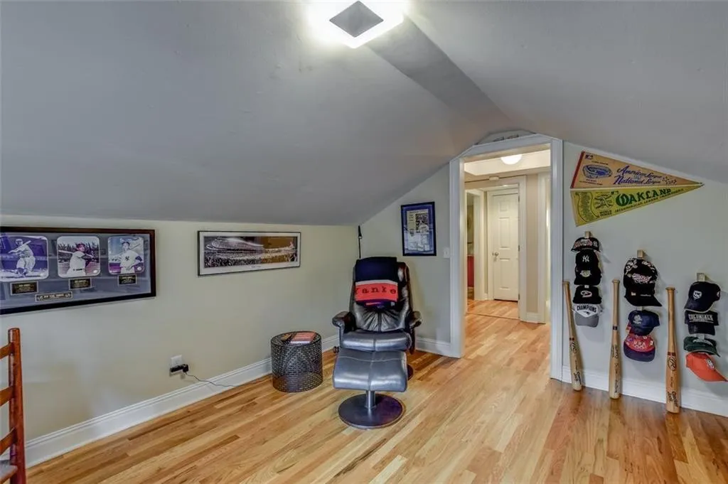 335 Forest Valley Court, Atlanta, Georgia 30342, 4 Bedrooms Bedrooms, ,3 BathroomsBathrooms,Residential,Sold,335 Forest Valley Court,6941442