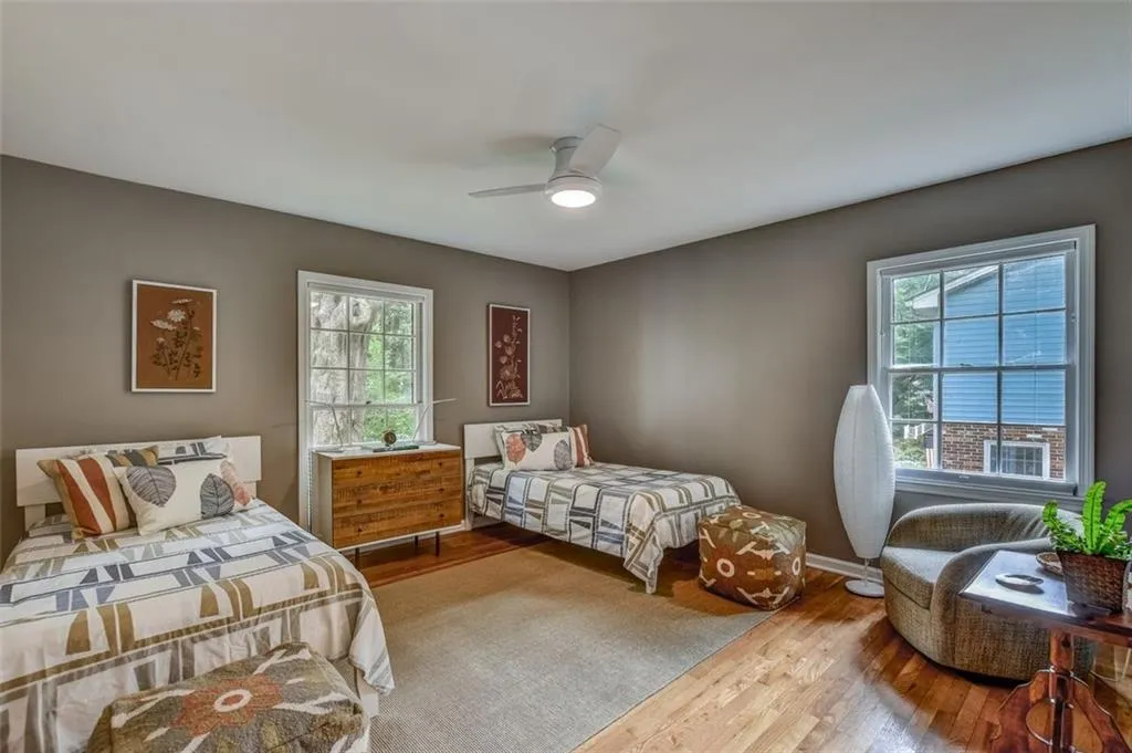 335 Forest Valley Court, Atlanta, Georgia 30342, 4 Bedrooms Bedrooms, ,3 BathroomsBathrooms,Residential,Sold,335 Forest Valley Court,6941442