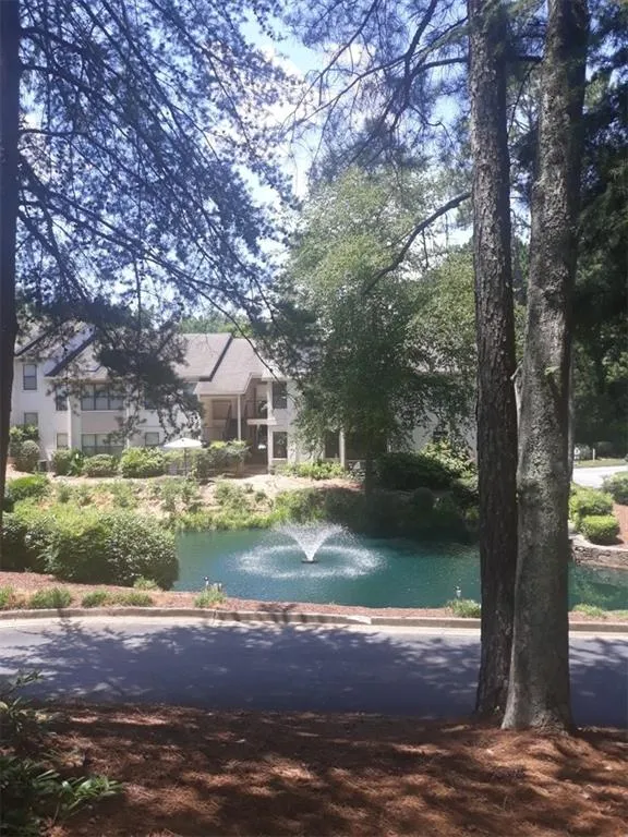 2708 Huntingdon Chase Unit 2708, Sandy Springs, Georgia 30350, 2 Bedrooms Bedrooms, ,2 BathroomsBathrooms,Residential,Sold,2708 Huntingdon Chase Unit 2708,7069716