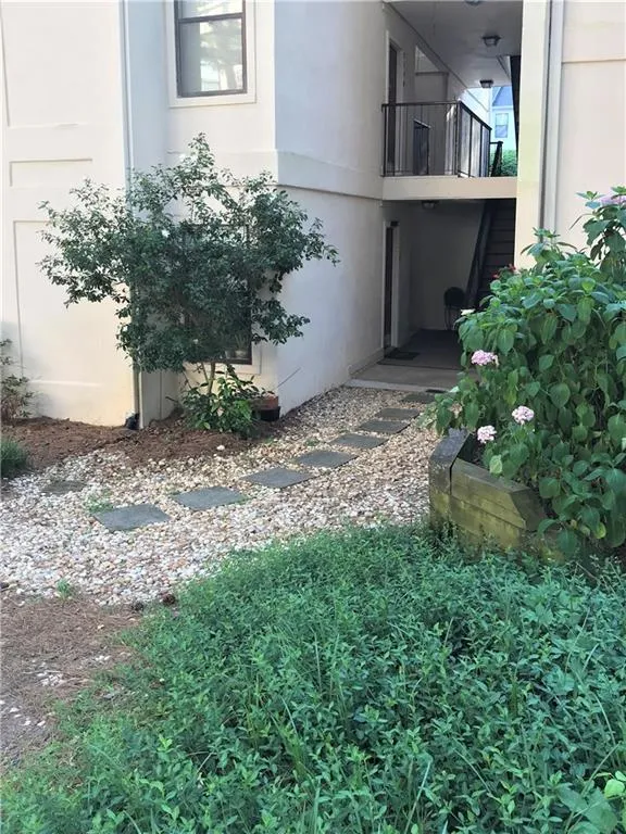 2708 Huntingdon Chase Unit 2708, Sandy Springs, Georgia 30350, 2 Bedrooms Bedrooms, ,2 BathroomsBathrooms,Residential,Sold,2708 Huntingdon Chase Unit 2708,7069716