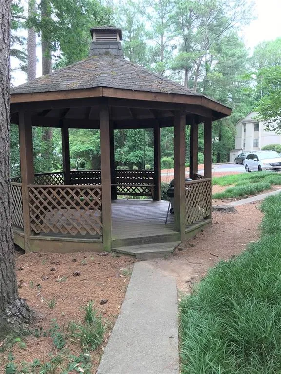 2708 Huntingdon Chase Unit 2708, Sandy Springs, Georgia 30350, 2 Bedrooms Bedrooms, ,2 BathroomsBathrooms,Residential,Sold,2708 Huntingdon Chase Unit 2708,7069716