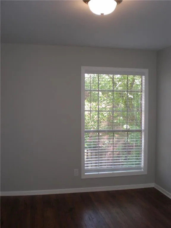 5601 Kingsport Drive Unit 13, Sandy Springs, Georgia 30342, 2 Bedrooms Bedrooms, ,1 BathroomBathrooms,Residential,Sold,5601 Kingsport Drive Unit 13,6547810