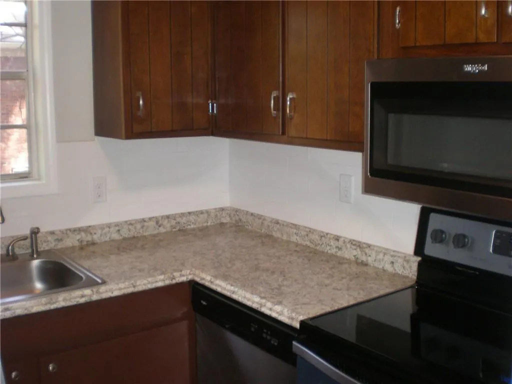 5601 Kingsport Drive Unit 13, Sandy Springs, Georgia 30342, 2 Bedrooms Bedrooms, ,1 BathroomBathrooms,Residential,Sold,5601 Kingsport Drive Unit 13,6547810