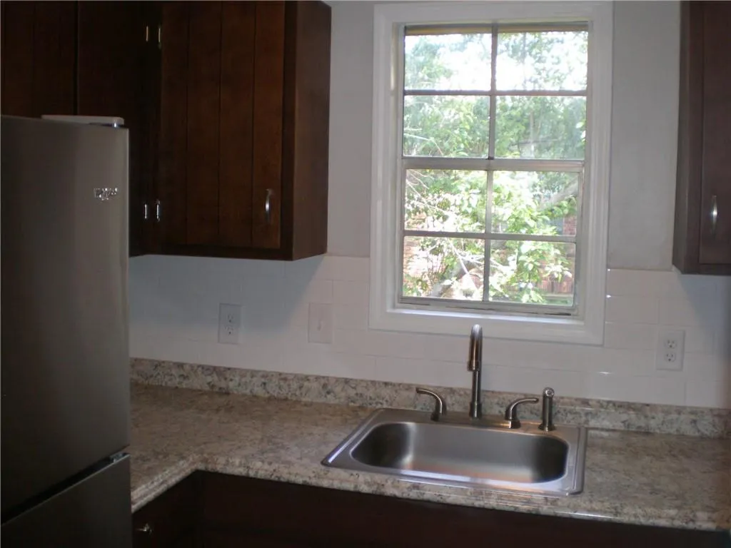 5601 Kingsport Drive Unit 13, Sandy Springs, Georgia 30342, 2 Bedrooms Bedrooms, ,1 BathroomBathrooms,Residential,Sold,5601 Kingsport Drive Unit 13,6547810