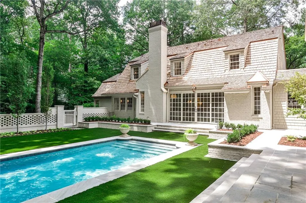 3990 Paces Ferry Nw Road, Atlanta, Georgia 30327, 7 Bedrooms Bedrooms, 0 ,7 BathroomsBathrooms,Residential,For Sale,3990 Paces Ferry Nw Road,7747738