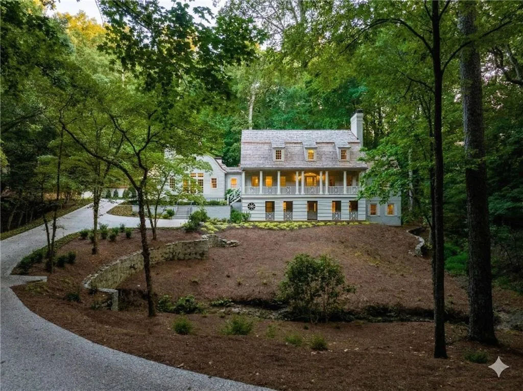 3990 Paces Ferry Nw Road, Atlanta, Georgia 30327, 7 Bedrooms Bedrooms, 0 ,7 BathroomsBathrooms,Residential,For Sale,3990 Paces Ferry Nw Road,7747738