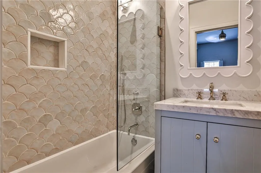 3990 Paces Ferry Nw Road, Atlanta, Georgia 30327, 7 Bedrooms Bedrooms, 0 ,7 BathroomsBathrooms,Residential,For Sale,3990 Paces Ferry Nw Road,7747738