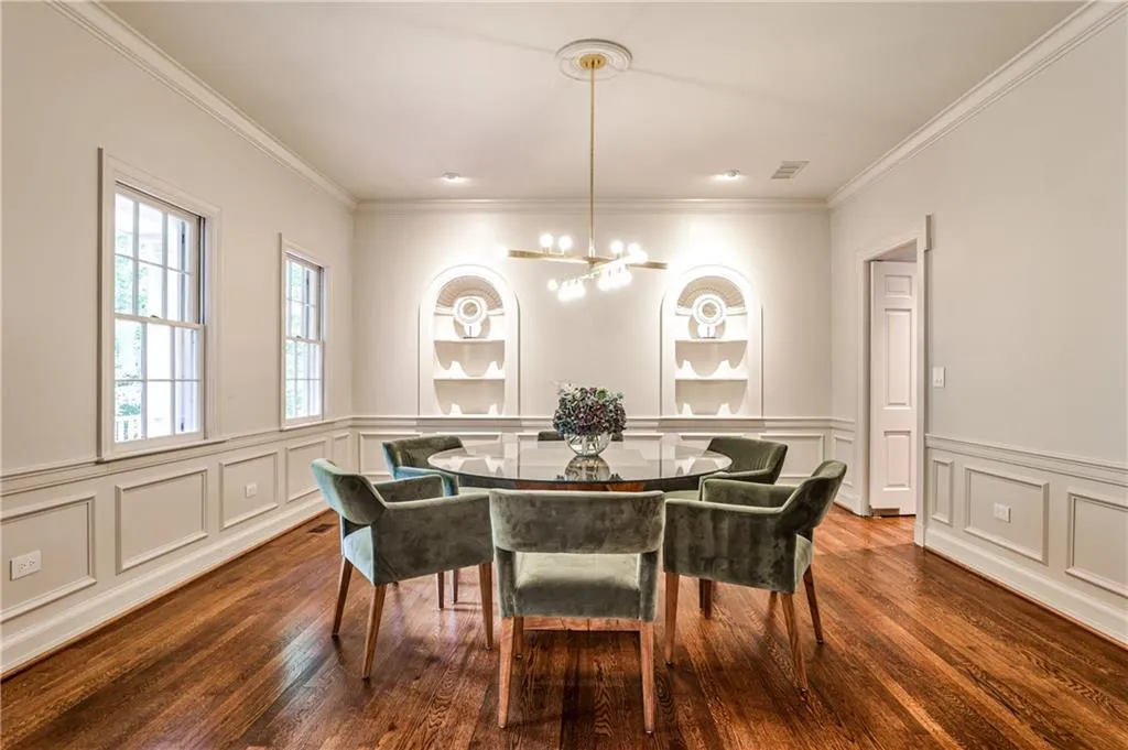 3990 Paces Ferry Nw Road, Atlanta, Georgia 30327, 7 Bedrooms Bedrooms, 0 ,7 BathroomsBathrooms,Residential,For Sale,3990 Paces Ferry Nw Road,7747738