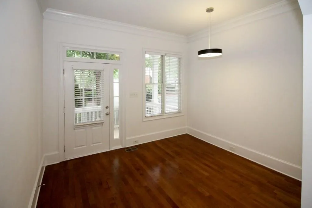 682 Royer Place Unit 682, Atlanta, Georgia 30342, 4 Bedrooms Bedrooms, ,3 BathroomsBathrooms,Residential,Sold,682 Royer Place Unit 682,5739001