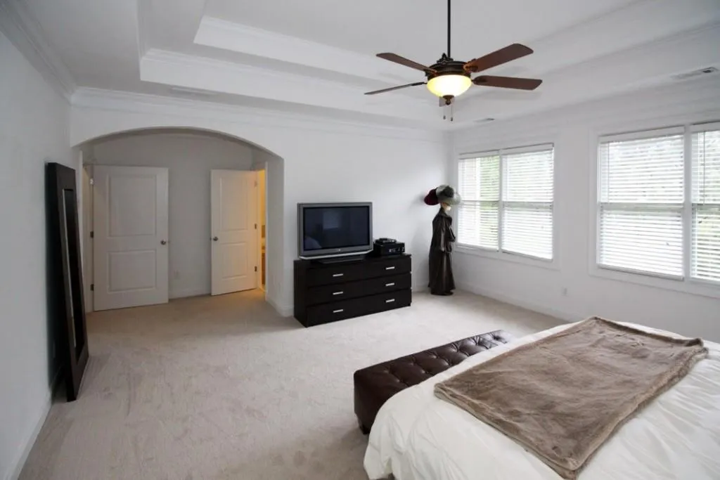 682 Royer Place Unit 682, Atlanta, Georgia 30342, 4 Bedrooms Bedrooms, ,3 BathroomsBathrooms,Residential,Sold,682 Royer Place Unit 682,5739001