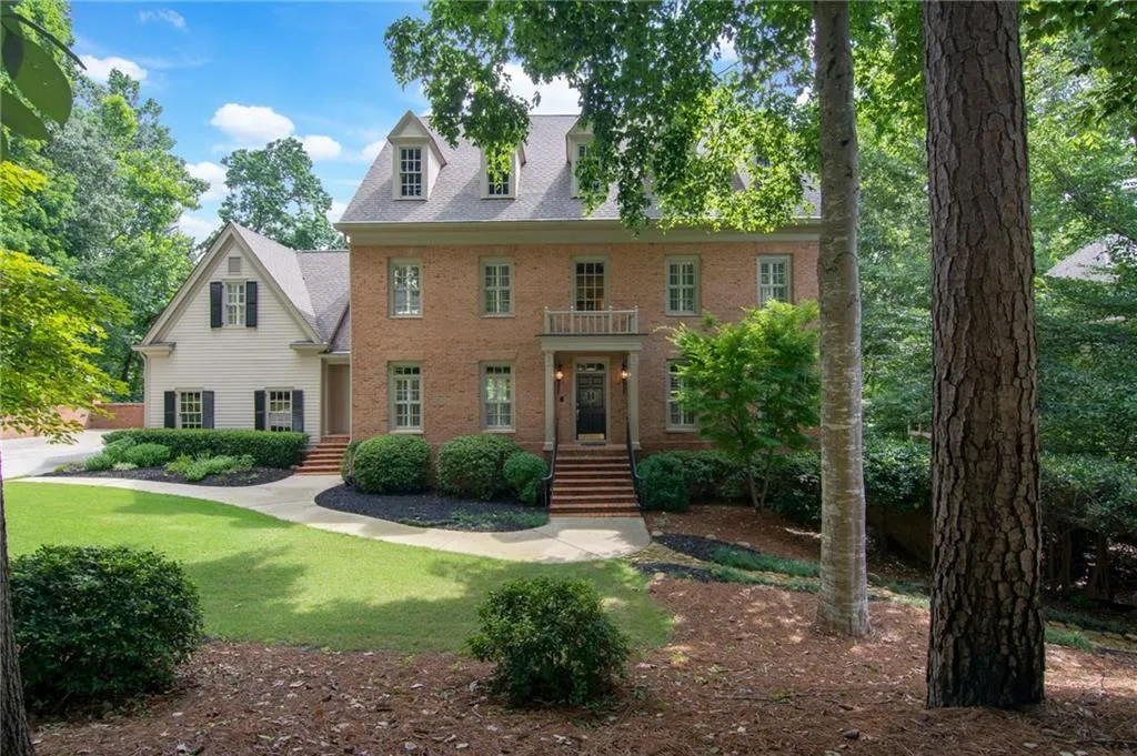 7940 Landowne Drive, Sandy Springs, Georgia 30350, 5 Bedrooms Bedrooms, ,5 BathroomsBathrooms,Residential,Sold,7940 Landowne Drive,6127822