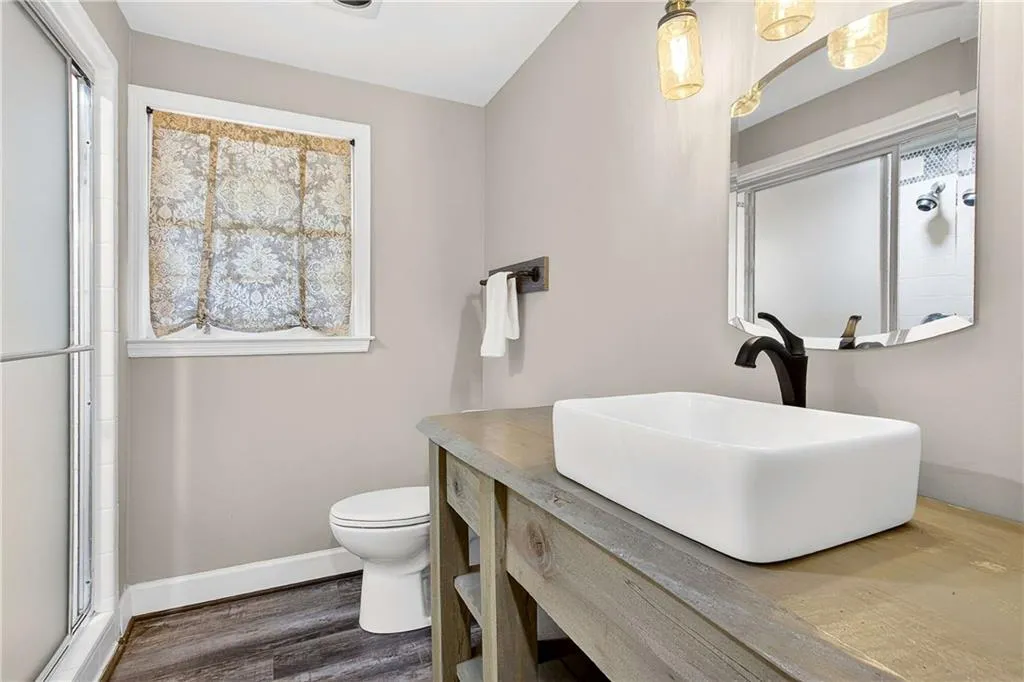 Renovated full bathroom in the basement.