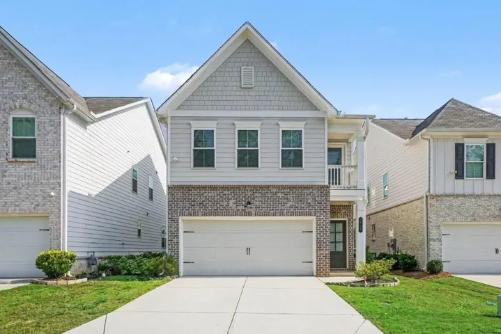 Like-New Three-Level Craftsman In Sought-After Tapp Farm Of Powder Springs Georgia