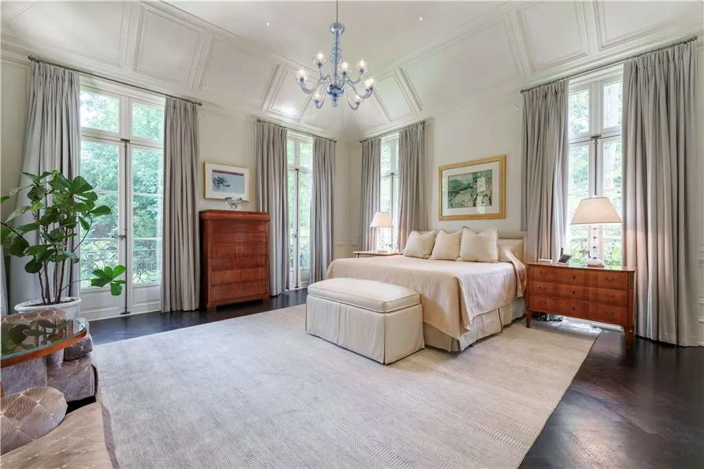 225 W Paces Ferry Road Nw, Atlanta, Georgia 30305, 5 Bedrooms Bedrooms, 0 ,5 BathroomsBathrooms,Residential,For Sale,225 W Paces Ferry Road Nw,7753157