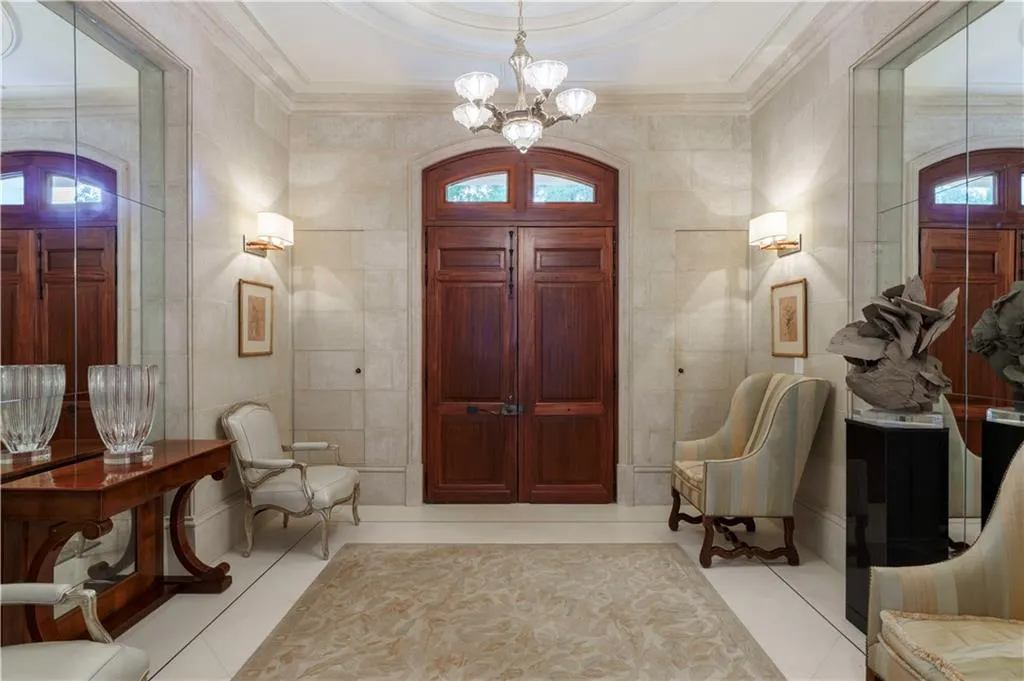 225 W Paces Ferry Road Nw, Atlanta, Georgia 30305, 5 Bedrooms Bedrooms, 0 ,5 BathroomsBathrooms,Residential,For Sale,225 W Paces Ferry Road Nw,7753157